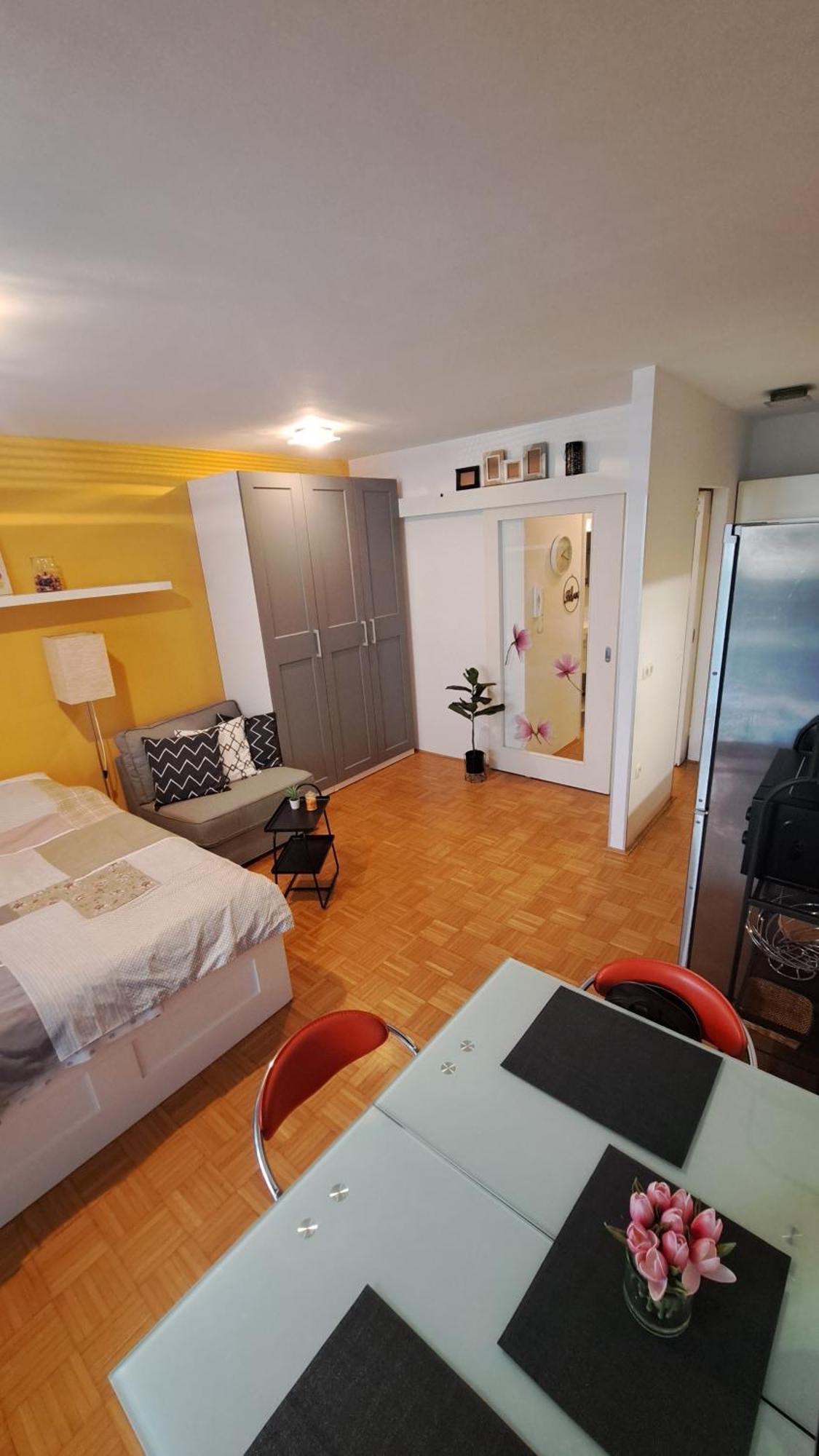 Mery Studio Ljubljana Extérieur photo