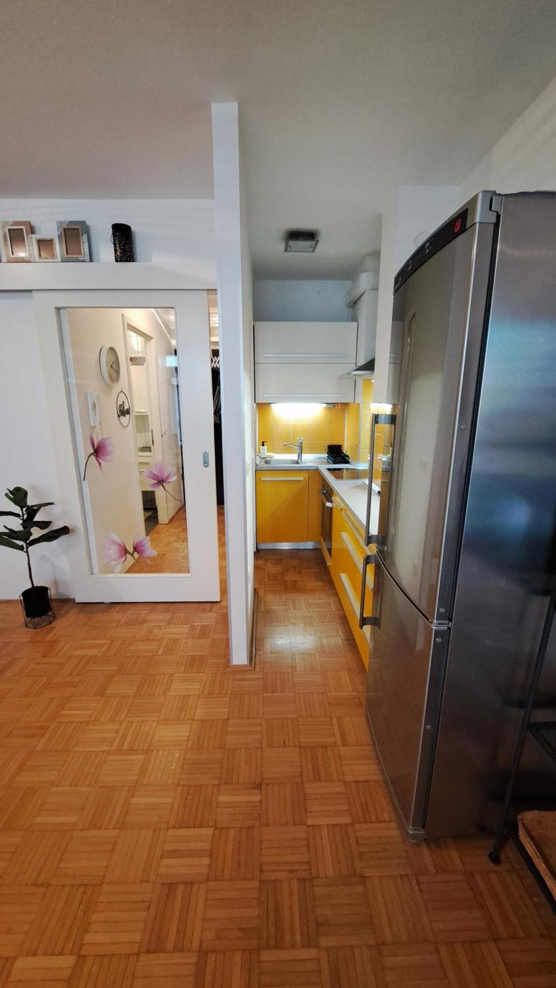 Mery Studio Ljubljana Extérieur photo
